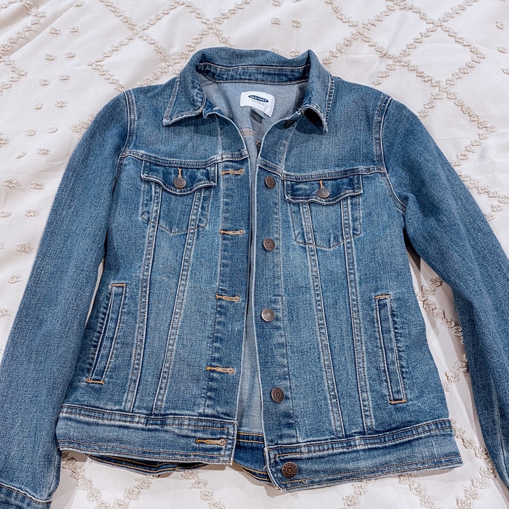 Old Navy Jean Jacket, Size medium